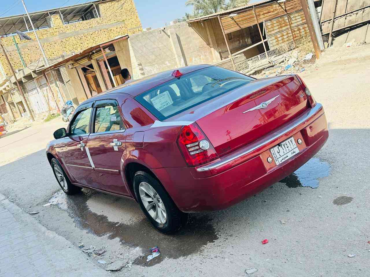 سلام وعليكم شباب
رمضان كريم عل جميع
كلايسر اوباما لون مميز
سياره كندي كفاله من ضربه دواخل لونين 3/500 اصل
مكينه وكير وحداده وتخم تاير كله فول وجاهز سياره استخدام العائلتي فقط 
السعر جوه سوك 93
العنوان بصره
***********
