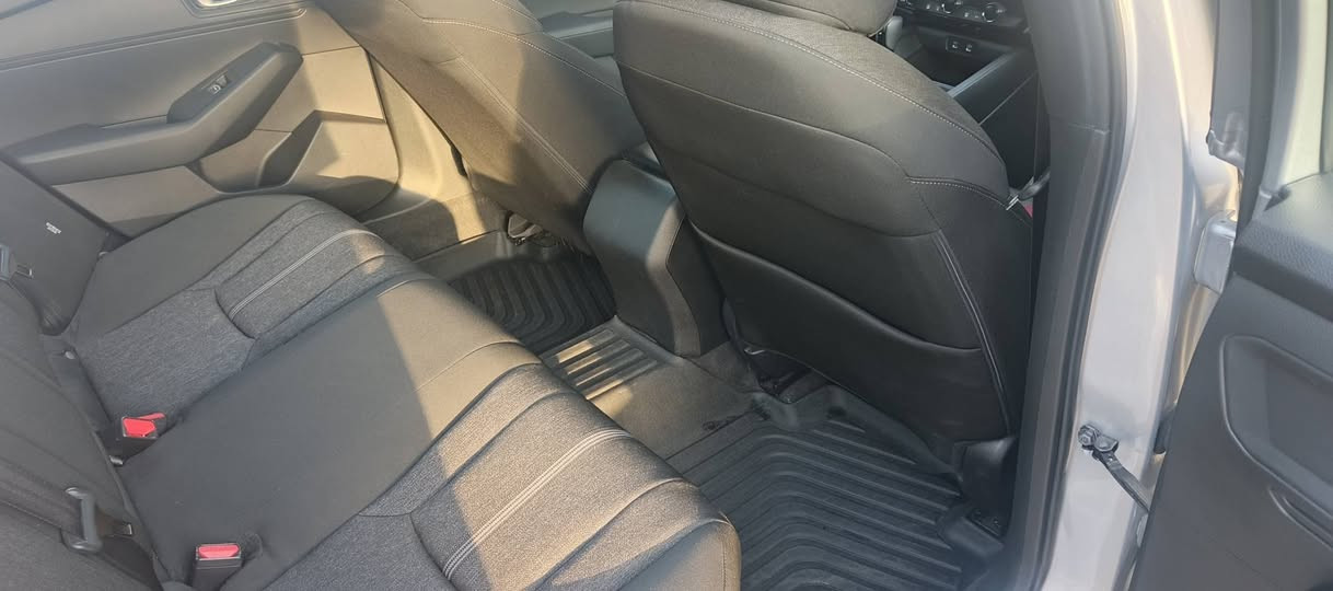 السلام عليكم للبيع هوندا اكورد فئة سبورت موديل ٢٤ ماشيه ١٦ السعر ١٧٥ مكان السياره الكرخ العامريه للتواصل الاتصال بالرقم 
***********
