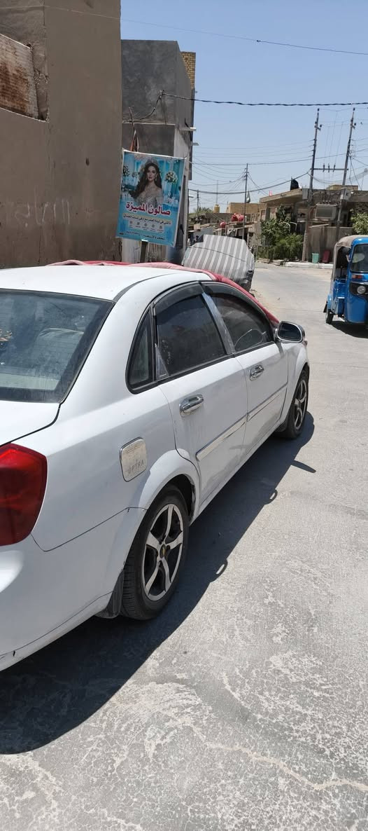 اوبترا موديل ١١ رقم إنكليزي باسمي السياره جاهزه بيه ضربه بالجاملغ الأمامي جهة  السيائق والضربه بسيطه والبقية أثر اشخوط وصبغ تكحيل وتلقيه تجي وشوف بعينك أحسن من الشرح مكينه وكير مكفول وكهربائات كله جاهزه كامره شاشه وكامره بالمري الفوك ودواخل كله جديد وحساس أمامي وخلفي والسعر ٦٨ وبيه مجال قليل كلش تفاصيل اتصل وتدلل ***********
