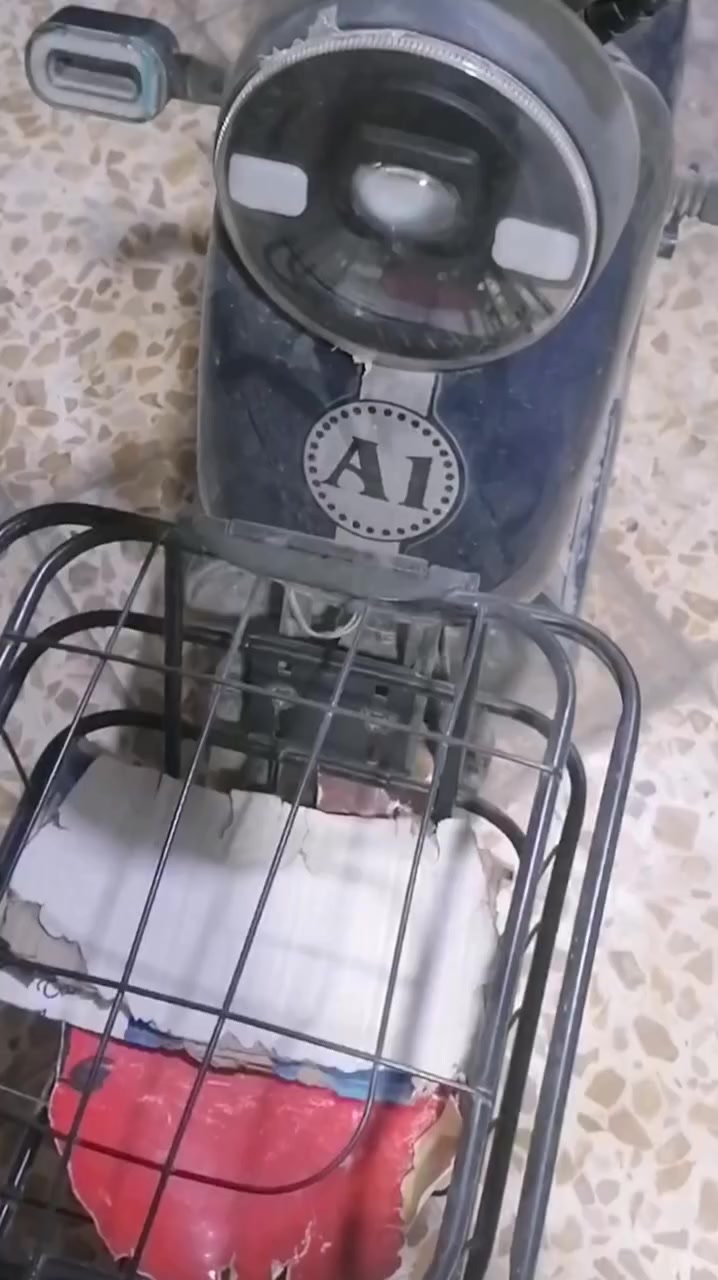 دراجة شحن للبيع
رايدها ب 175 شغالة  حجم 12


**إذا كنت صاحب هذا الإعلان وتريد حذفه لأي سبب، رجاءا أرسل رسالة إلى الدعم الفني**