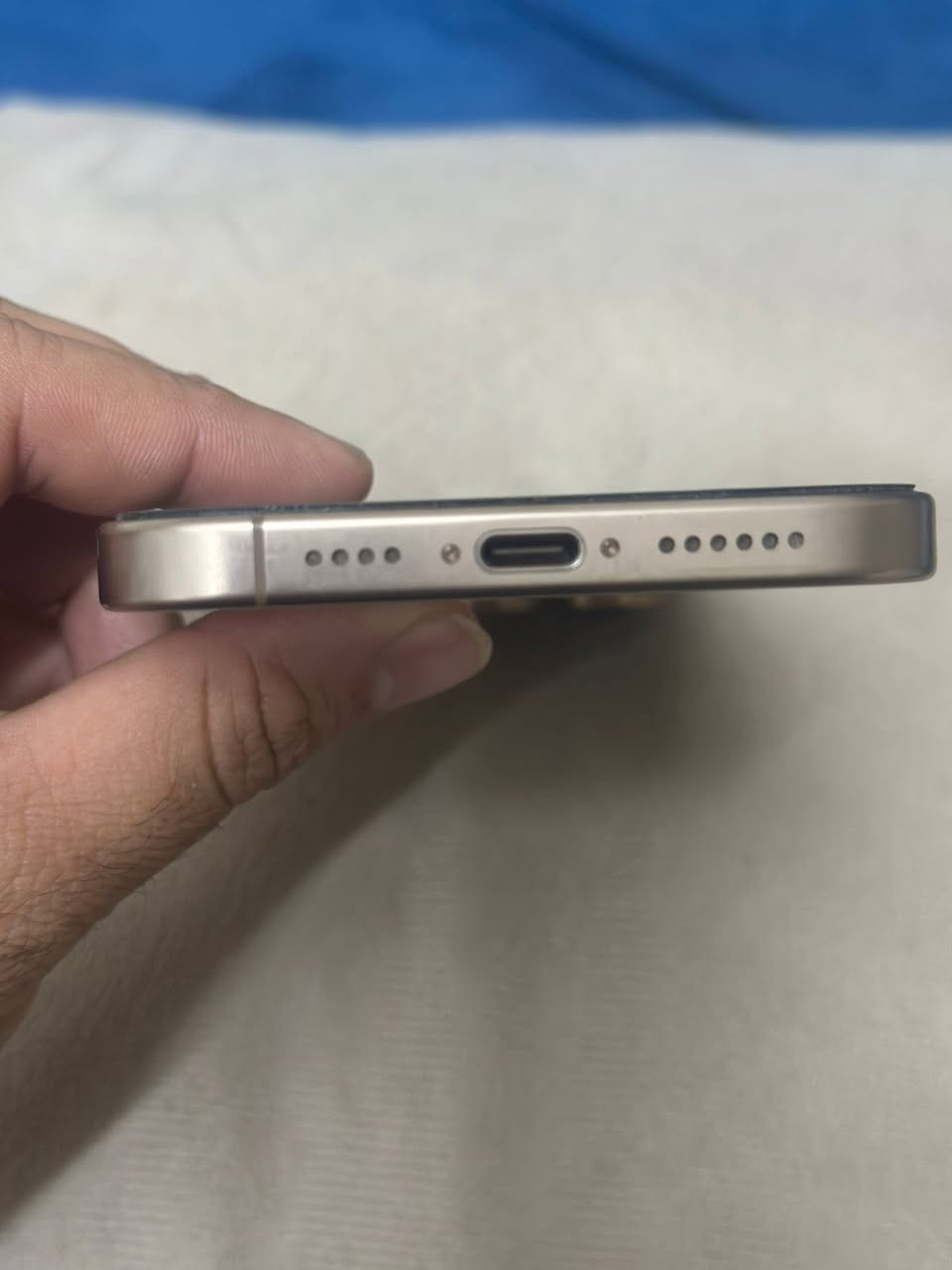 السلام عليكم ايفون16برو ماكس ذاكرة 256بطارية 92ياباني الجهاز نظافة وكفالة ممبدل بي اشي السعر مليون 250وبي مجال 
***********
