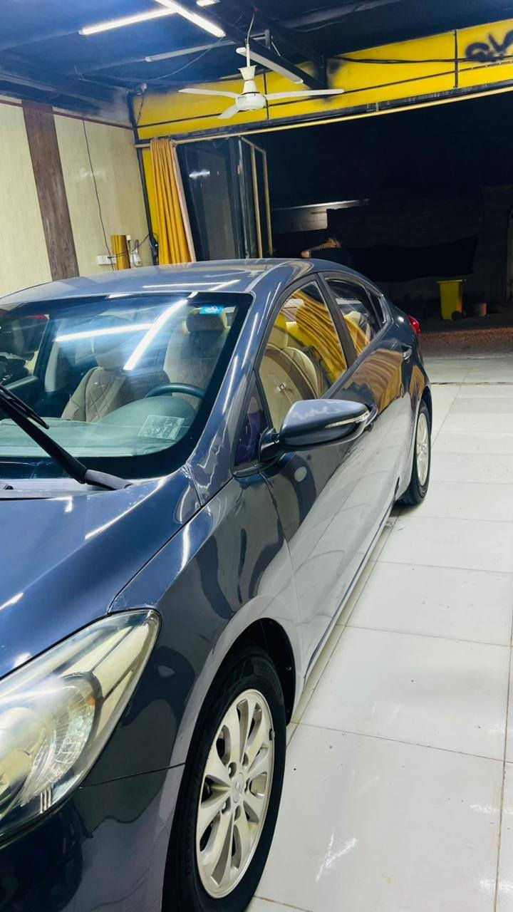 السلام عليكم ورحمة الله وبركاته
سيارة سيراتو K3 سيراتو 2015 وارد كوري محرك 1600  رقم قادسيه بأسمنه حادثة بنيد ومصلح نفسه ماشية 110 ألف كيلو سياره السعر المطلوب $ 120وبيهه مجال للأستفسار اتصل على الرقم *********** مامتواجد ماسنجر بس واتس اب واتصال
