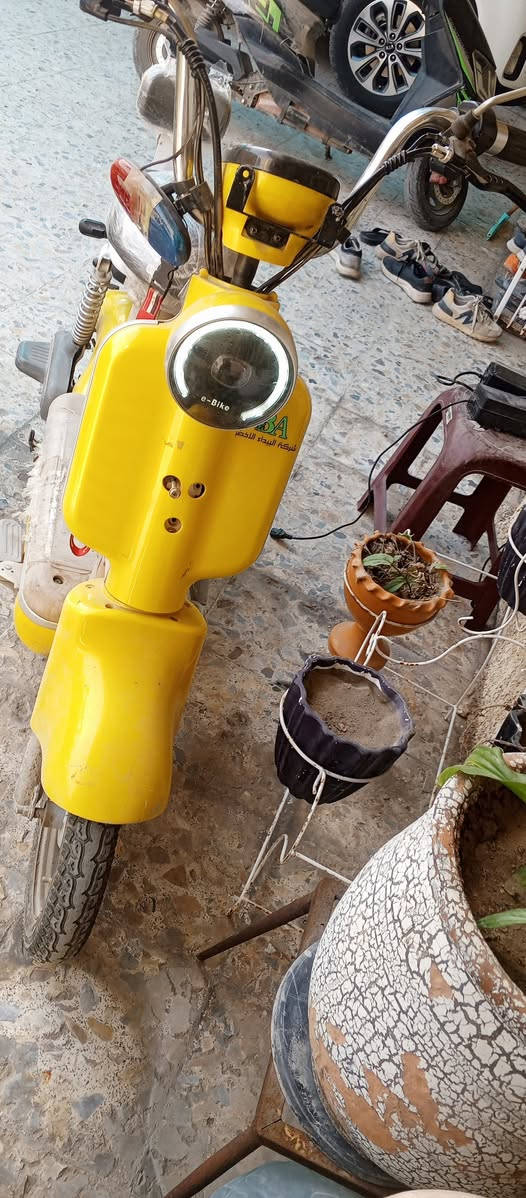 السلام عليكم  دراجه للبيع كل شي ما بيها بطاريات جديده   موديل 25 السعر 230  بيها مجال
الرقم *********** او مراوس وي  ار 9
