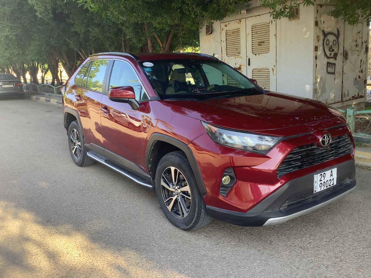 السلام عليكم راف فور موديل ٢٠٢٠ حادثها كما موضح بالصور والسونار رقم واسط تحويل بالاسم تحكم استيرن رادار توقف ذاتي ماشيه ٥٥ الف وقابله للزياده السعر المطلوب ١٧٥ $ وبيها شي بسيط السياره رقم واسط السياره بالكوت مركز المدينه ***********
