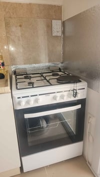 نظيف • ماركة توربو • بدون صينية