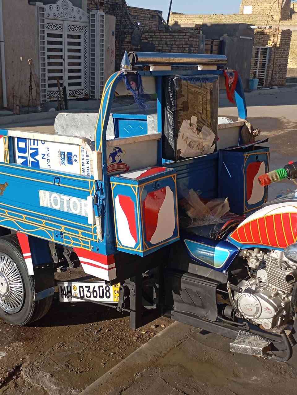 سلام عليكم ستوته جمره موديل 2015 اوراق كامله مصبوغه عام جماليه ستوته خير من الله صدر شغال كير بوكس جديد محرك ناعم كهربايات كلها شغاله السعر اتصل على هذا رقم راعيها ***********
