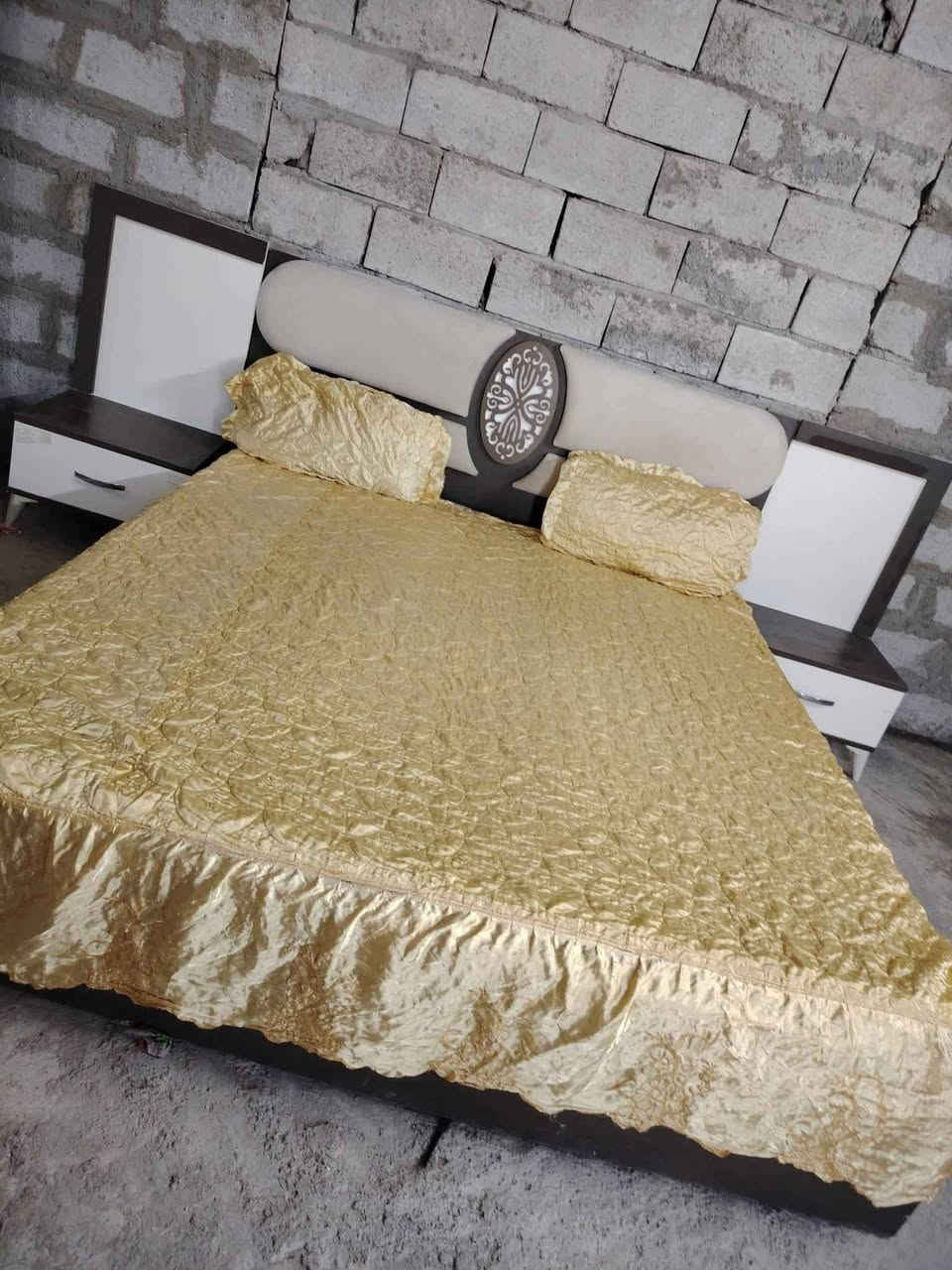 غرفه نوم تركي تسع قطع ويشد ويا النقل400 من معرض اياد ويوسف》***********》***********》 كركوك, العراق
