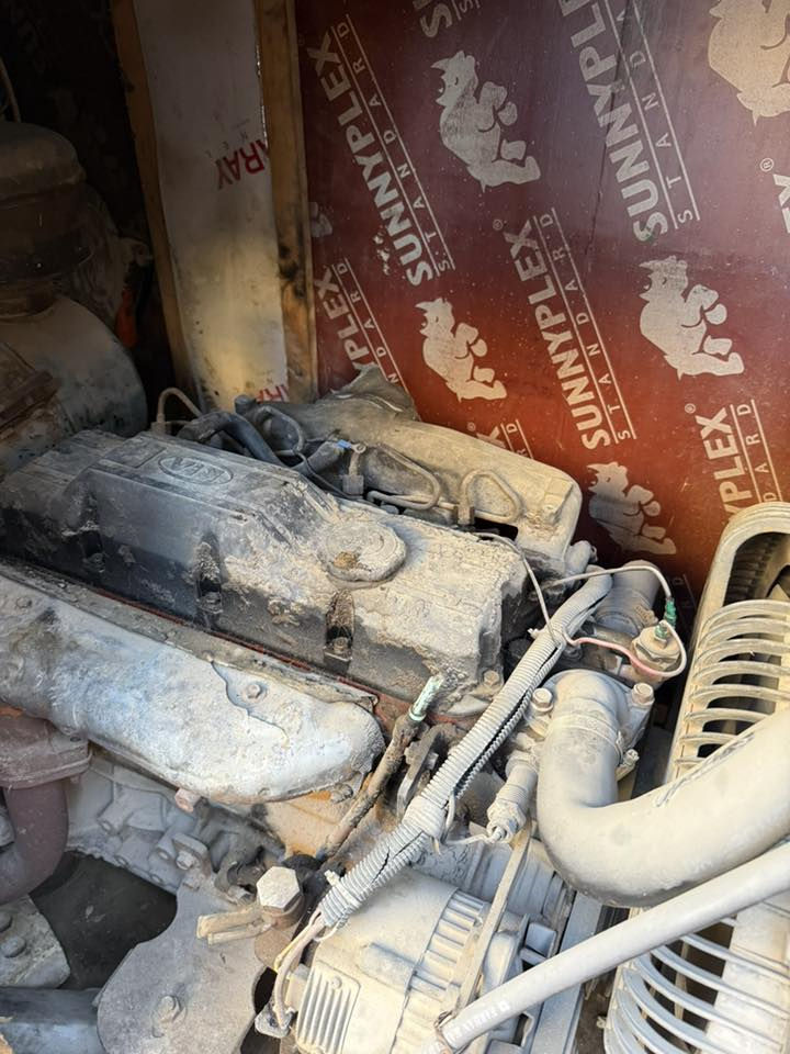 سلام عليكم مولدة كيا 30 كي في ثري فيز
مشتغلها كاتم صوت مغلفه ألياف من الداخل تنسى الصوت 

لأصرف ولا تبخير محرك بلادي 
شاصي عريض تانكي بالشاصي شغل ابو الحله 
تشغيل ريمونت 

فول حماية 

العنوان كربلاء البوبيات قرب أسواق البرتقاله ***********
