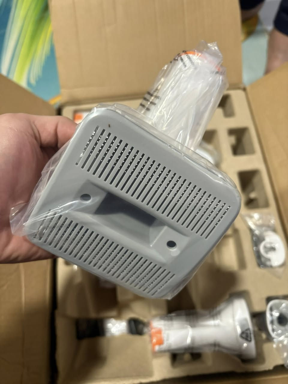 جهاز حلاقة وتنظيف للحيوانات الأليفة مثل:
🐶 الكلاب
🐱 القطط

• ماكينة حلاقة
 • فرشاة تمشيط
 • فرشاة إزالة الشعر المتساقط
 • رأس تنظيف
 • خرطوم متصل بالمكنس

السعر 100الف


**إذا كنت صاحب هذا الإعلان وتريد حذفه لأي سبب، رجاءا أرسل رسالة إلى الدعم الفني**