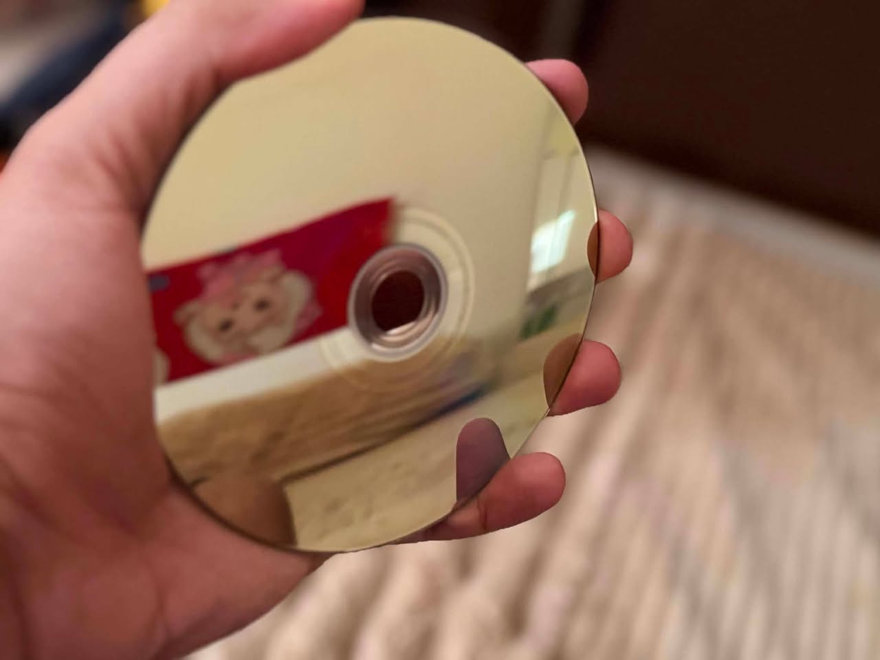 🎮 سلام عليكم

بلايستيشن 5 نظيف جداً استخدام مرتب، للبيع مع كامل الملحقات.

✅ يجي ويا:

* جوستك أصلي مال الجهاز
* جوستك ثاني أصلي مشتري بـ90 (مو تجاري)
* الكيبلات الأصلية كاملة
* ألعاب: PES 2021 و Rainbow Six

💰 السعر:

* الجهاز كامل ويا كلشي: 750 قفل
* فقط الجهاز ويا جوستك واحد: 650 قفل

📍 المكان: الدورة
✅ تكدر تجي للبيت، تفحص الجهاز وتجربه وتشوف نظافته بنفسك.

📞 للتواصل: ***********
