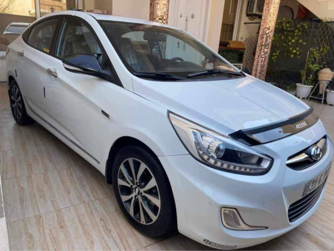 سلام عليكم هونداي اكسنت للبيع موديل 2014 محرك 16 استفسار بخصوص السيارة على رقم هاتف ***********
