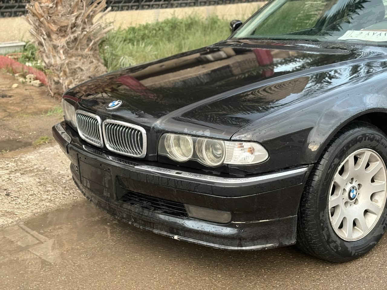 سلام عليكم
خفاش 740 اصل وفصل موديل 95 محدث 2000
077 16340806
 السعر 88$  
 رقم بغداد  تحويل ثاني يوم
مواصفات معروفة 
مكان سيارة بغداد  / البنوك
