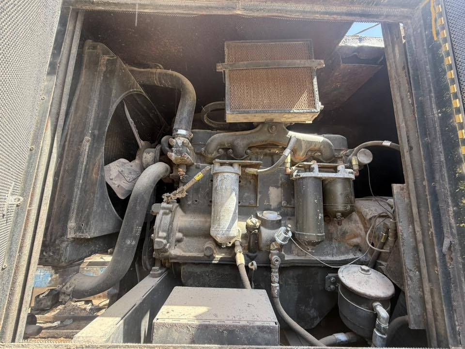 السلام عليكم
مولد جوندير امريكي 
37.5KVA
بلادي مولد كاتم 
شرط الشغل لاتبخير لاتنقيص 
كله على البلاد برغي مامفتوح بيه 
السعر 25ورقه 
المكان النجف حي الحرفيين 
للاستفسار 
***********
