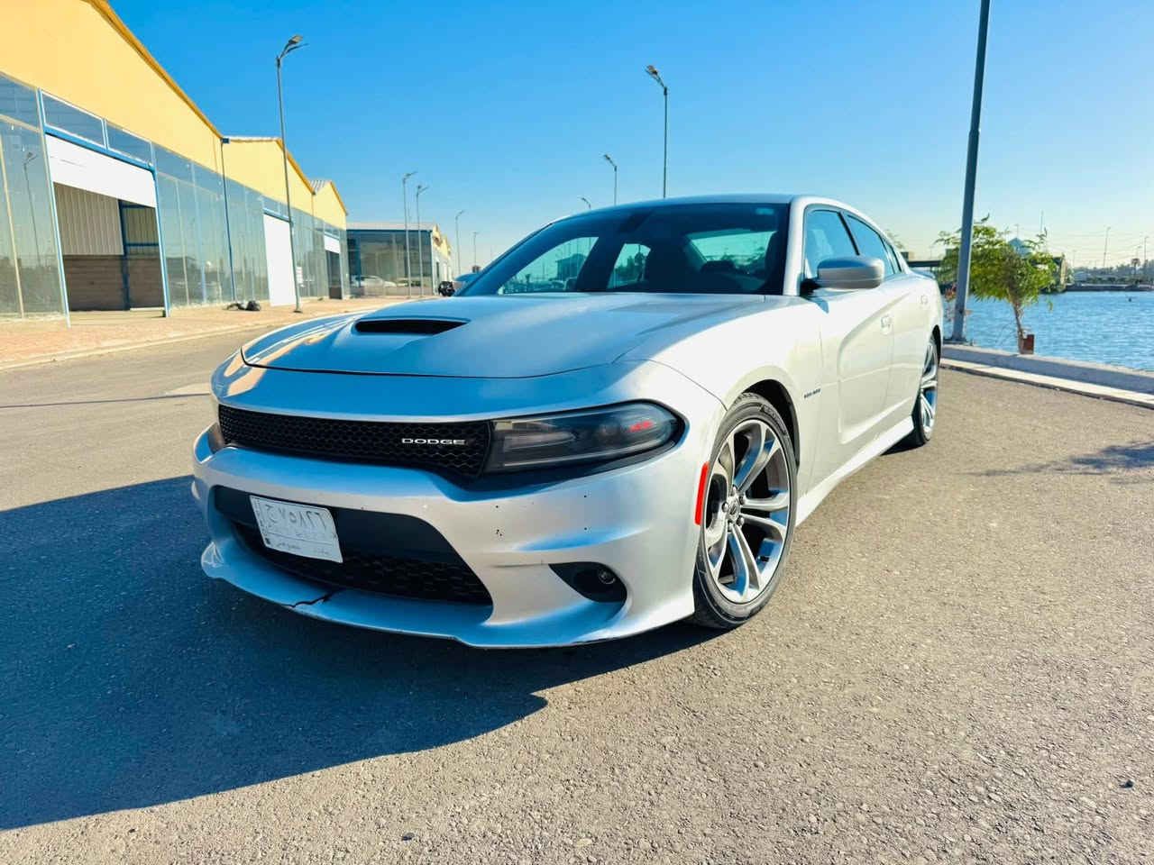 للبيع جارجر RT 2021 جاملغ مبدل ولبنيد مصبوغ سياره سوبر تراك باك بلاديه وجديده دبات سود وبوري 3 انج بلادي اس ارتي ماشيه50 الف جديده جداً رقم بغداد ومكاني بغداد *********** سعر 205 سعر 205
