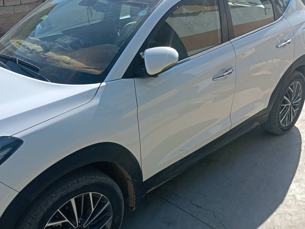 آللهم صلي على محمد وال محمد
السلام عليكم 
توكسان 2019
كوري الاصلي شركه كلصاد ماشيه 185الف محرك 200دوش 
رقم اربيل سنويه مجدد 2030 بسمي تحويل شوكت ميعجبك 
سياره مكفولا من صبغ وتبديل 
بالمنشور مواصفات 1/1عدا بانوراما 
تشغيل بصمة  3وضعيات قياده 
نورمل/سبورت/ايكو
شاشه يدعم كاربو بلاي 
اريل نفكيشن بگ لايت شمعه لد امامي ويل19يدات نيكل ترحيب بيبان +ترحيب مري +بصمتين   تخم تايرت جديد
مكان السيآره كركوك قضاء داقوق 
السعر200ورقة وبيها مجال ***********.///***********
