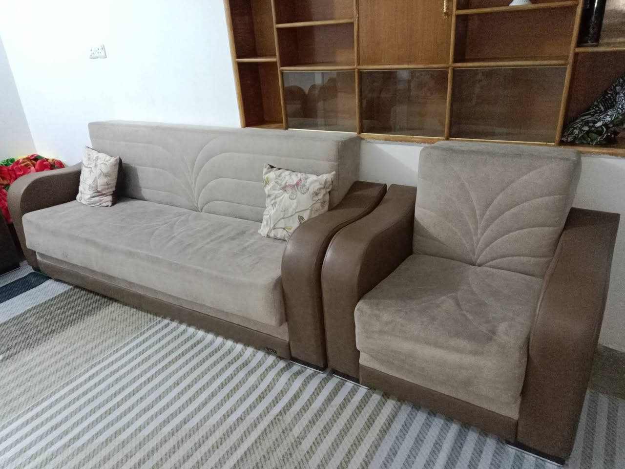 غراض منزل للبيع كلش نضاف  الفلوجه حي نزال *********** رقم الهاتف
