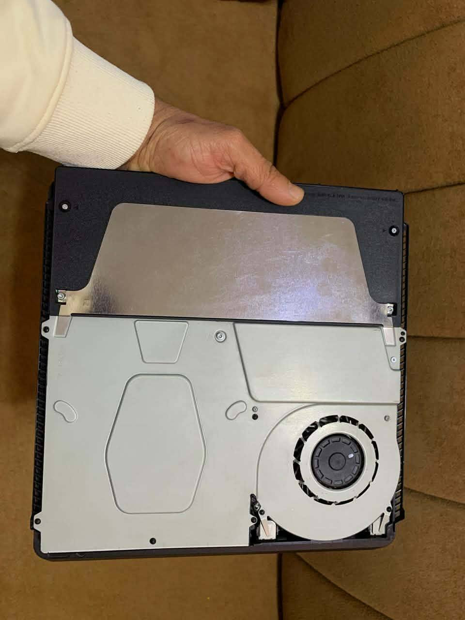 بلي 4 اخر اصدار ملحقات يوبي اس 4 يدات يده حترافيه سعرها 46 دولار مشتريهه وثنين تجار وحده اصليه مال جهاز وجهاز نضيف ما مصلح ابد لوك ستيكر مكاني بغداد سعر 270 بي مجال شي بسيط


**إذا كنت صاحب هذا الإعلان وتريد حذفه لأي سبب، رجاءا أرسل رسالة إلى الدعم الفني**