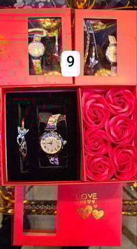 طقم ساعة • ورد • توصيل العراق