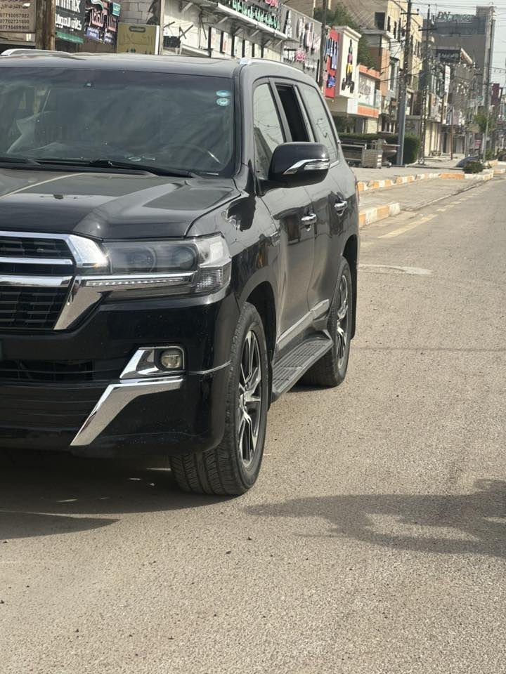 سعر 305$
بيع او مراوس مع رانلكر 
لاندكروز 2011 محدثه 2021 بل كامل داخل خارج 
صبغ حزام فقط 
GXR 
محرك 6 
رقم اربيل اب اسمي تحويل ثاني يوم 
عنواني بغداد البنوك 
***********
