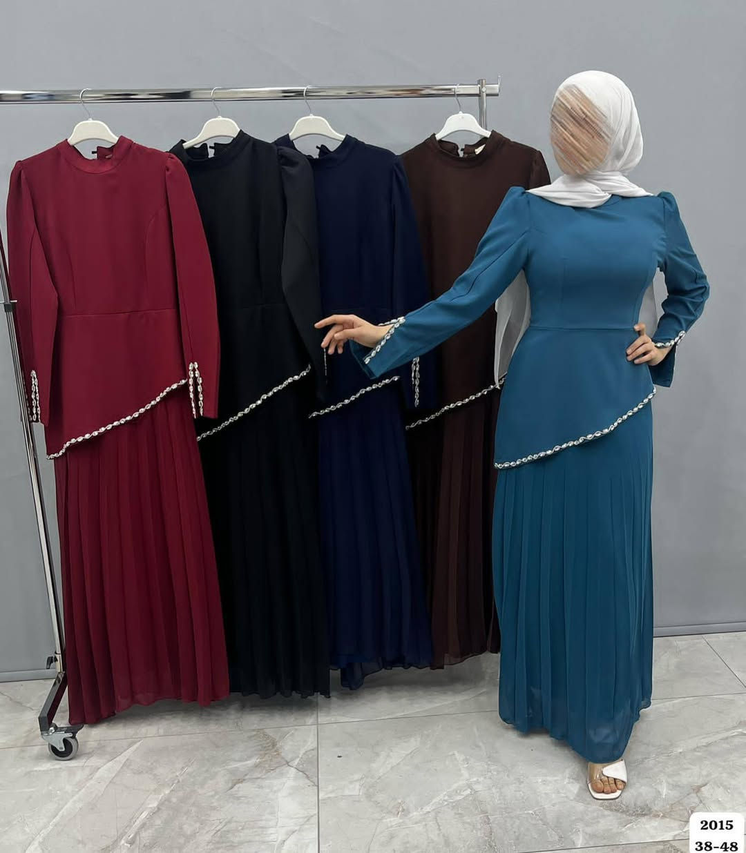 فستان العيد❤‍🩹
قياسات 
38-40-42-44-46-48


**إذا كنت صاحب هذا الإعلان وتريد حذفه لأي سبب، رجاءا أرسل رسالة إلى الدعم الفني**