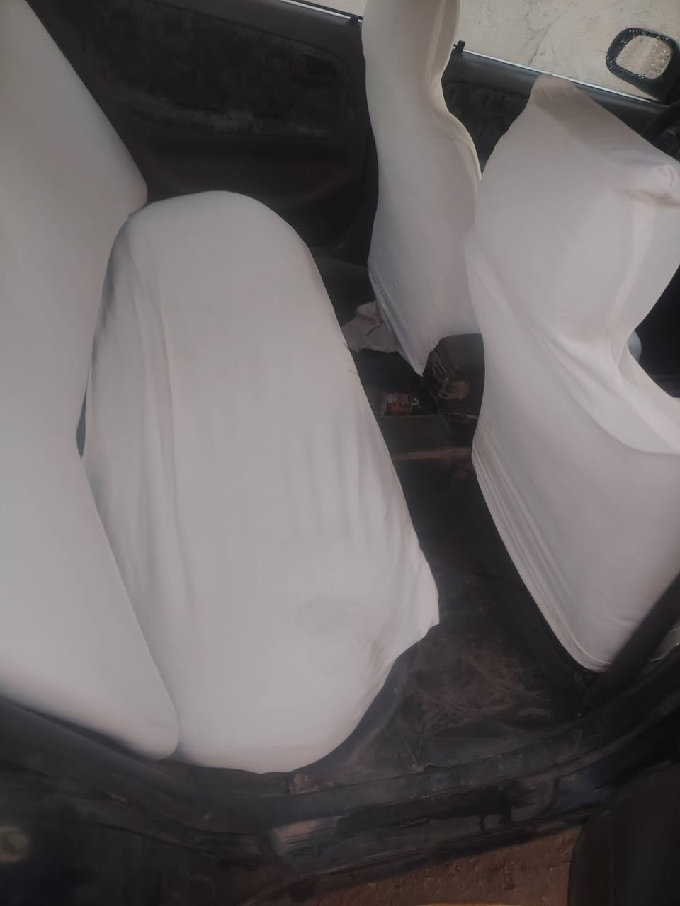 سعر ٤٥ / كورلا للبيع رقم بغداد موديل ٩٤ محرك وكير تمام حداده تمام مكفوله من ضربه سياره مال جناي محافظة بابل *********** مال جناي ***********
