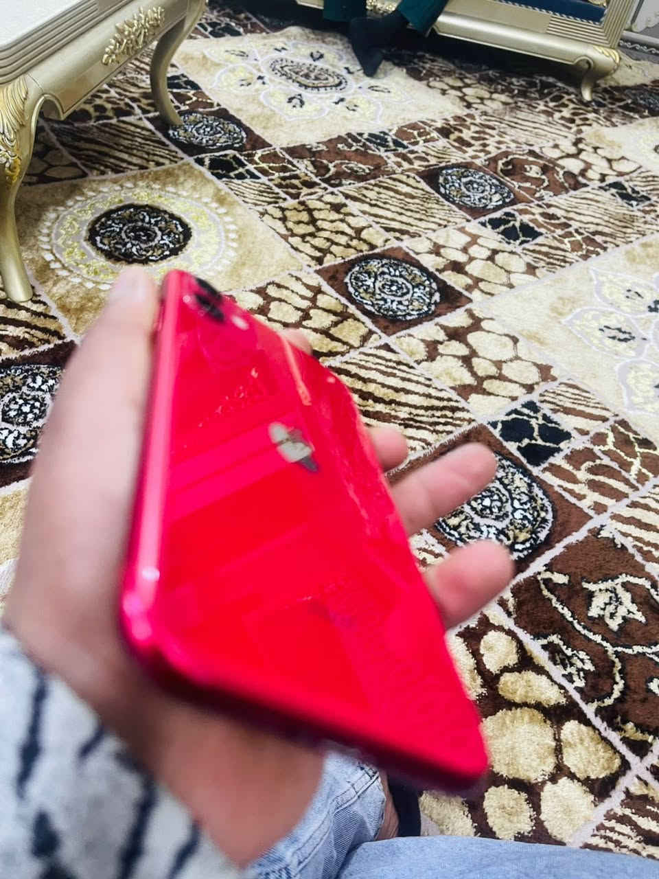 السلام عليكم أيفون ١١ عادي جديد جداً مكان بغداد الزعفرانية بطاريه٩٥ وبل تحديث صارت ٩٣ مكفوووول فيس إيدي شغال الجهاز ضمان سبوع جهاز جديد ***********
