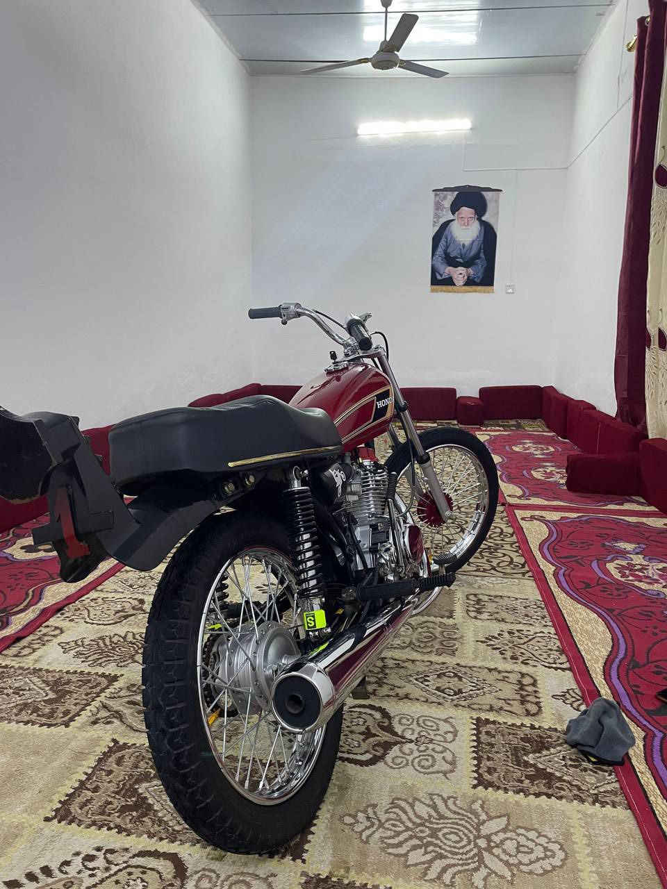 سلام عليكم دراجه للبيع اوراق اصولي موديل 20دراجه مفتوحه بس ولفات سعر 800وبيه مجال ناصريه مركز👍🔥


**إذا كنت صاحب هذا الإعلان وتريد حذفه لأي سبب، رجاءا أرسل رسالة إلى الدعم الفني**