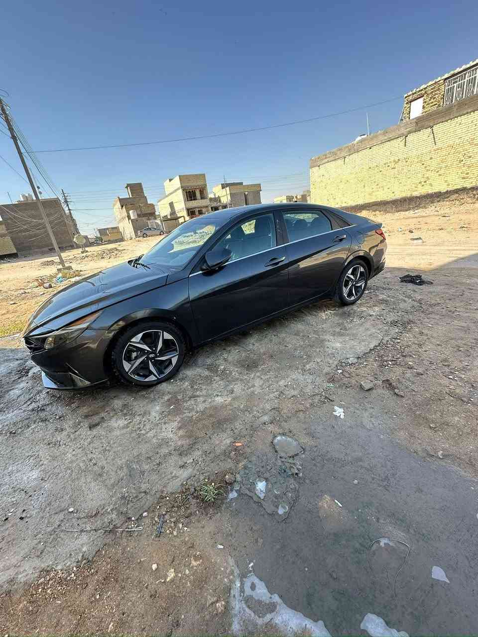 النترا 2022 محرك دوش فول مواصفات 
ماشية 85 الف معوقين باقي 3سنوات تصير حرة 
بدون ايرباك 
128$
***********
