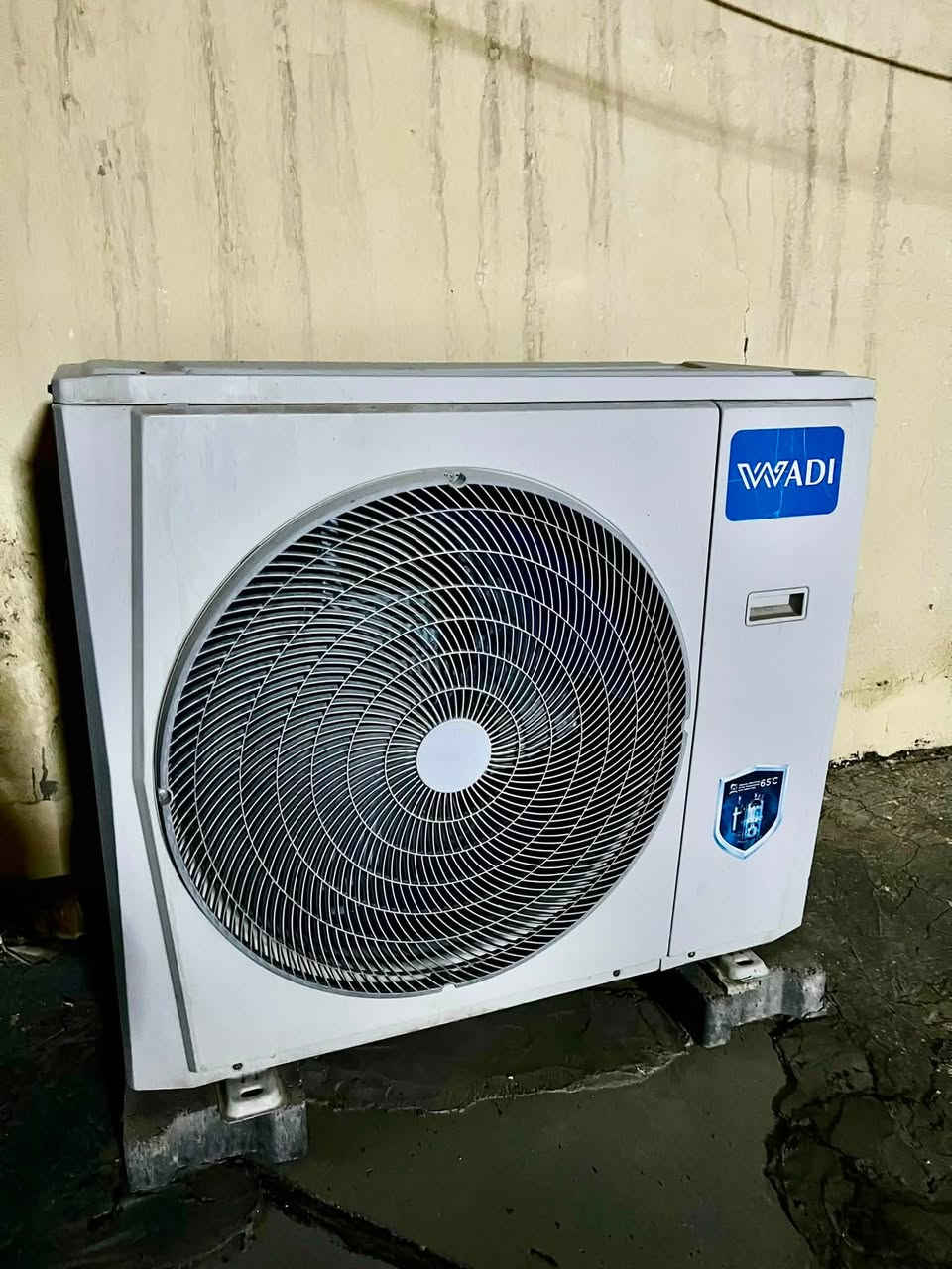 السلام عليكم سبلت طنين نضافه مالته فول تبريده ثلج دفعة كلش قوي للبيع السعر 400وبيً مجال ***********وتساب فقط
