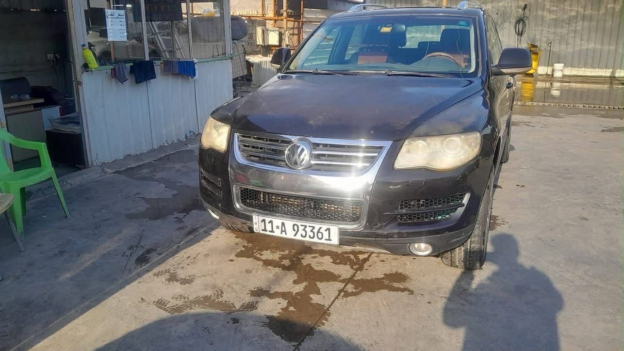 السلام عليكم گولف موديل 2009 مكفول من الضربه والصبغ  اي نقص مبيها  گير محرك شرط الفحص تبريد وي سويج حساسات  قياده ذاتيه  طخم تاير حداديه جاهزه وين ميعجبك تطلع فول مواصفات   كشن خزن تدفئه تبريد ستيرن ذكي لايت زنون متحرك عند الالتفاف هواي مواصفات بيها الله شاهد السعر 90 وبيها مجال وترهم مراوس حسب القناعه 