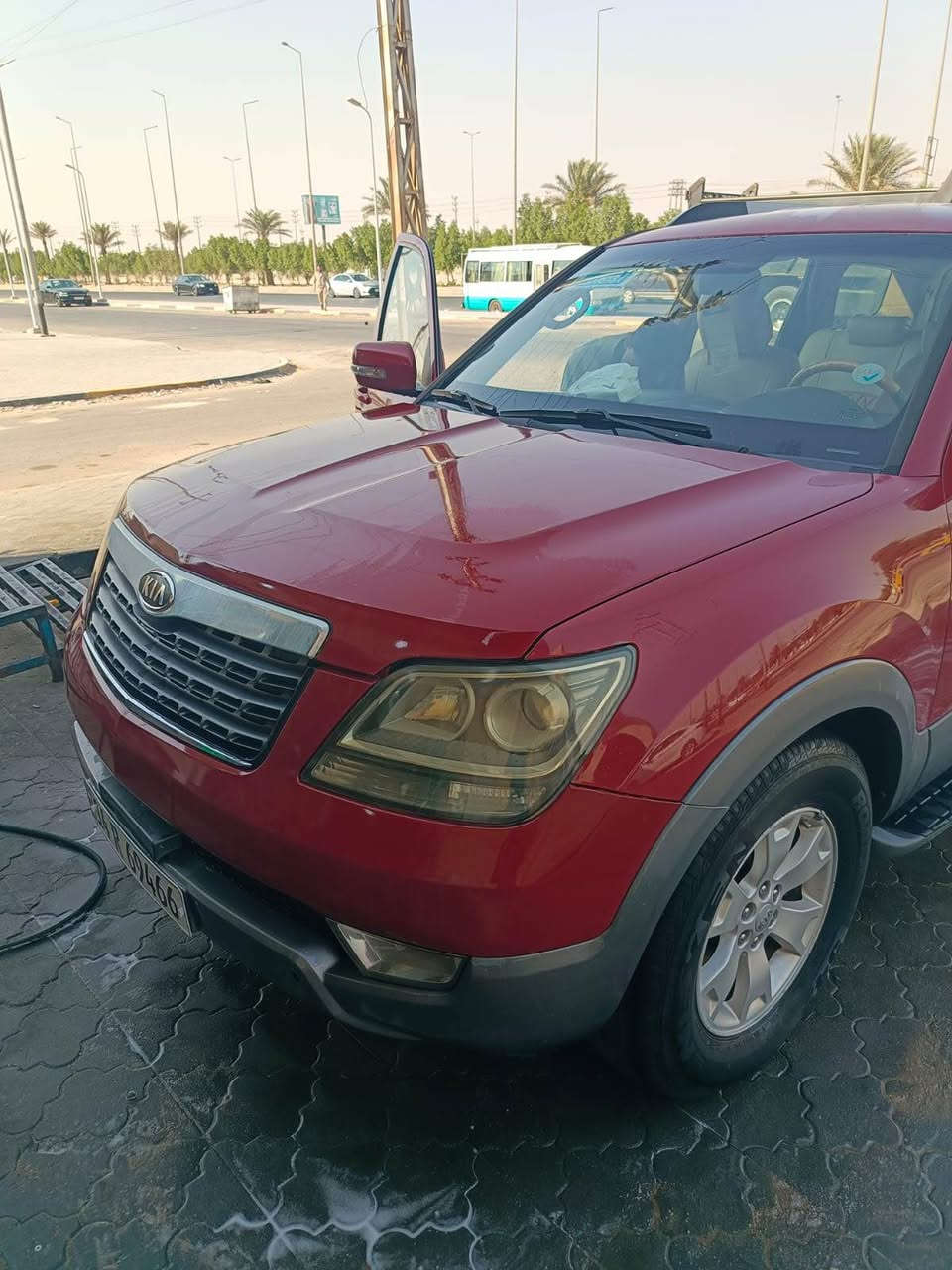 السلام عليكم كيا موهاڤي 2013 خليجي مكفوله من ضربه و تبديل وفتح فور ويل كشنات كهرباء تحكم ستيرن تبريد ثلاث قطع حساس خلفي جنطه شفط بك لايت لد تخم تاير نكسن كوري حداده جديده كهربائيات شغاله تبريد تمام ماشيه ٢٠٧ رقم بصره إنكليزي هزه جديده سنويه لحد 2030 مابيها اي نقص بيها البنيد صبغ اثر جراد و القماره بيها جراد على حالها السعر 148مكان السياره البصرة  
*********** البصرة, العراق
