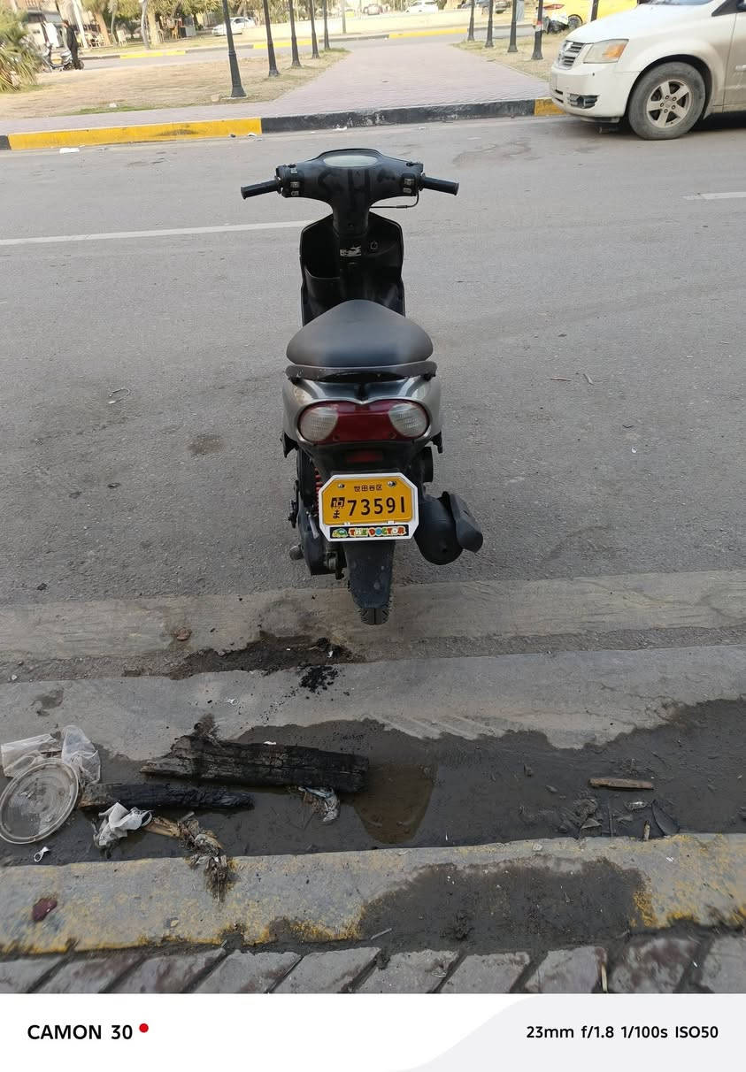 السلام عليكم دراجه ماكس قجمه مكاني الاعظميه السعر ٤٠٠ ألف بيه مجال بسيط لشراي الدراجه نكره وهندر شغاله  وهذا رقمي *********** بي بس واتساب راسلني وادزلك رقمه تدك عليه
