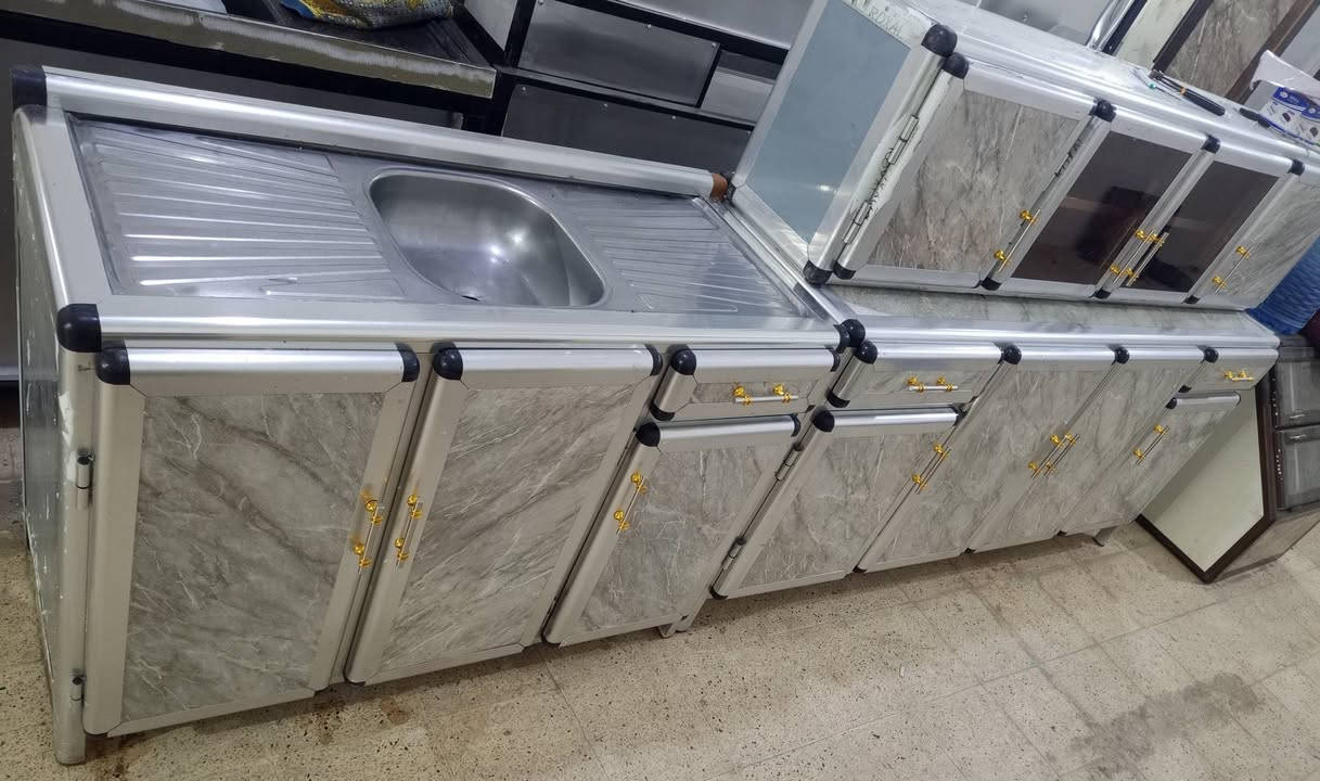 مستعد لشراء الكاونترات المستعمله التعبانه والنظيفه
متاح ....
كاونتر مستعمل 3 قطع .كاونتر نظيف وشغل ثقيل .السعر 350 الف .قياس الارضي مترين وقياس الملحق مترين وقياس السنك متر و30 سم . العنوان .موصل قادسيه 2 قرب جامع ذياب العراقي .
***********
***********
متوفر واتساب
