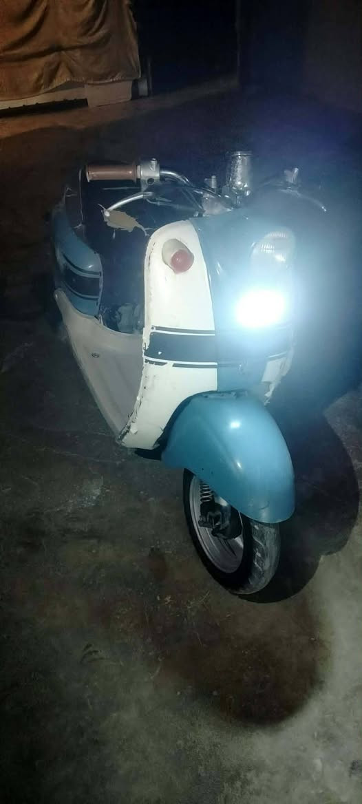 سلام عليكم 
ماطور عبد الحليم نضيف 
للبيع او. مراوس ب ايراني أو نامه


**إذا كنت صاحب هذا الإعلان وتريد حذفه لأي سبب، رجاءا أرسل رسالة إلى الدعم الفني**