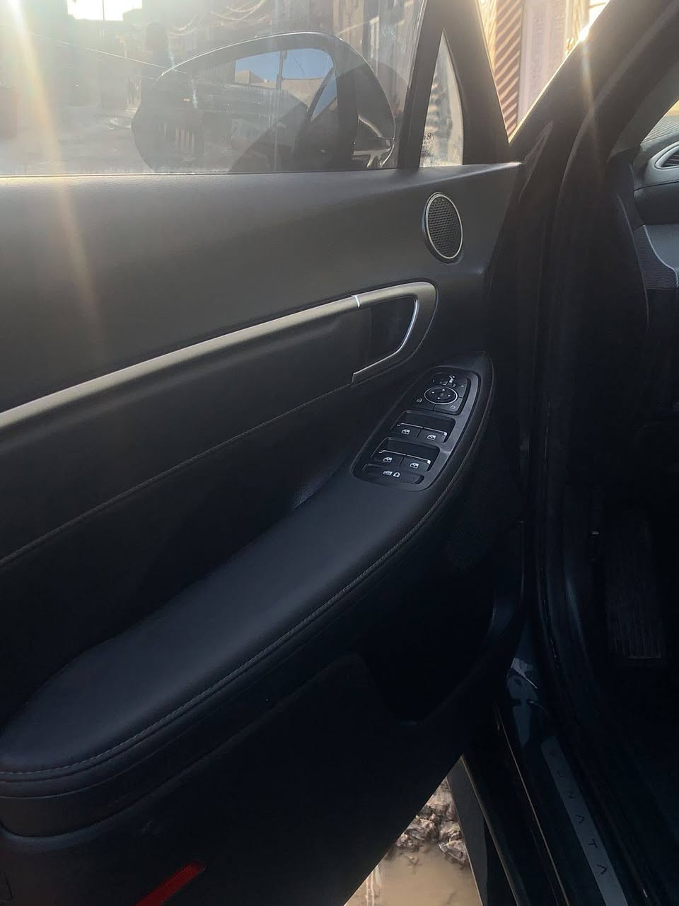 سلام عليكم سوناتا موديل ٢٥ هايبرد الشكل الجديد
الموصفات: 
كشنات جلد 
تبريد خلفي 
كشنات تدفئه 
تشغيل عن بعد 
ستيرن تدفئه 
كار بلي 
نضام صوتي فاخر 
راديو اقمار صناعيه 
مراقبة النقطه العمياء 
كامره خلفيه 
نضام الثبات الاكتروني 
مصابيحLED 
ماسحات مطر اتوماتيك 

السعر:خابر على الرقم 

للحجز ولستفسار 
اني مكلف بنشر فرجائن لحد يطبلي على الخاص***********
