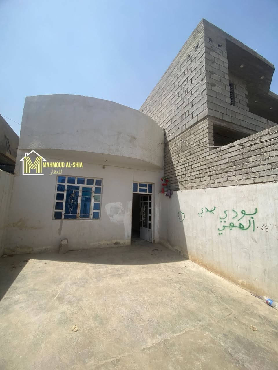 مشتمل للبيع في حي الجبيرية الثالثة قرب الطاقة 

المساحة 125 . الواجهة 5 والنزال 22

للاستفسار الاتصال : مكتب المحمود للعقار . 

***********
