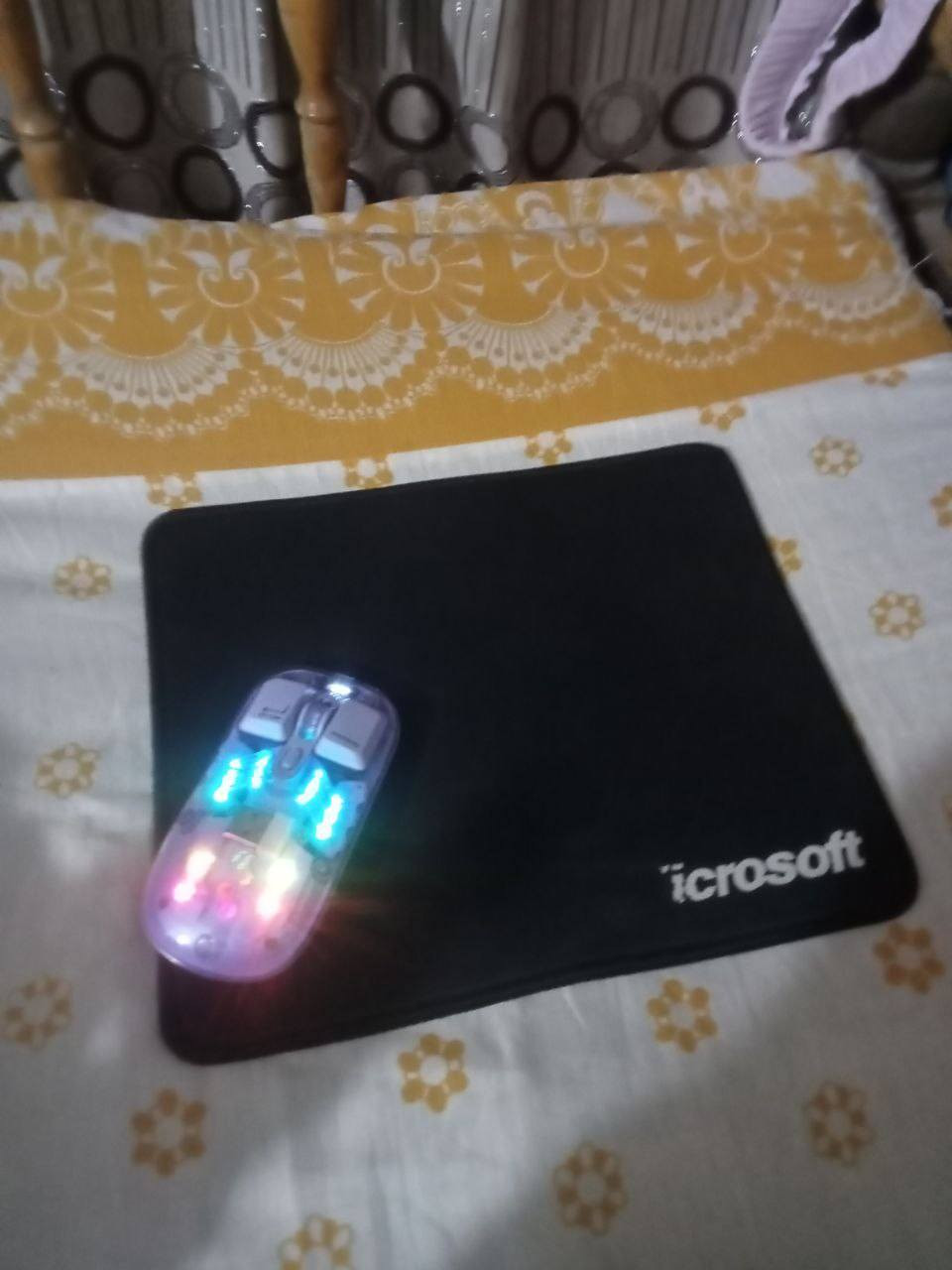 السلام عليكم لابتوب Linovo للبيع ذاكرة 1T تيرا الجهاز نضيف استعماله قليل طبعا الكامره مغوشه ف الصور مو واضحه كدامكم السعر 410 وبي مجال مكاني بغداد مدينة الصدر للتواصل واتساب فقط ***********
