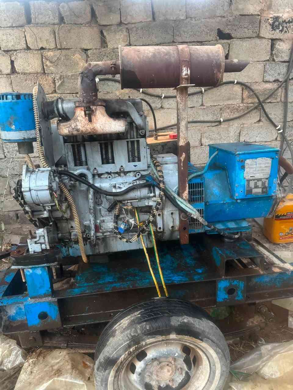 للبيع مولدة كهرباء 23 KVA
مولدة كهرباء بحالة ممتازة، بمحرك دويز (Deutz) 3 بستم، قدرة 23 KVA، جاهزة للعمل مباشرة، وأداؤها ممتاز ولا تحتاج إلى أي تصليح.

📍الموقع: الأنبار
💰السعر: قابل للتفاوض

للاستفسار والتواصل، يرجى المراسلة على الخاص أو الاتصال على: ***********
