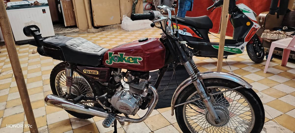 دراجه موديل 19
اللي يريد يجي خاص


**إذا كنت صاحب هذا الإعلان وتريد حذفه لأي سبب، رجاءا أرسل رسالة إلى الدعم الفني**