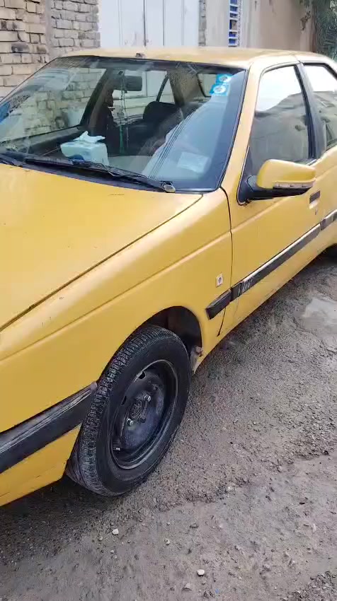 السلام عليكم بيجو 405 موديل 2012 رقم انجليزي ميسان سياره باسمي كيرو مكينه جدد تخمتايه حداديه سياره جاهزه وحلوه سعر28 بيها مجال بسيط ***********
