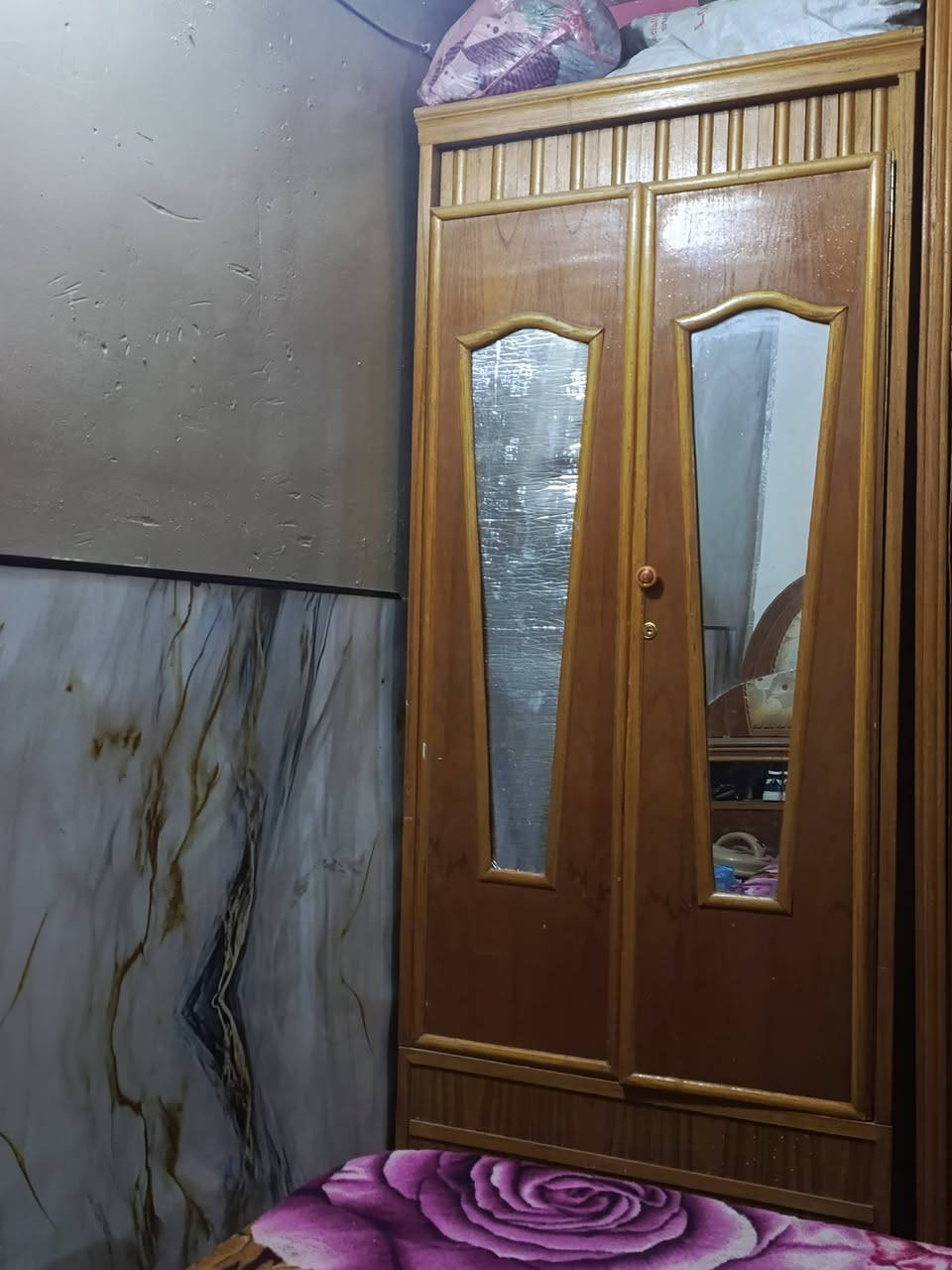 غرفه مستعمله نضيفه حيل لبيع وياها دوشك جربايه ضغط  التواصل خاص وهذا رقمي بي واتساب هم ‏‪***********‬‏
