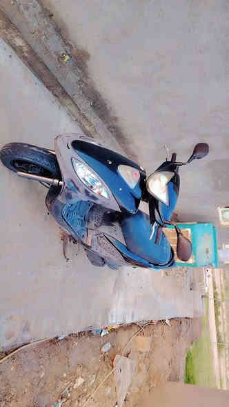 السلام عليكم اخوان دراجه البيع كامكو V2 كفاله عامه تراجه برغي ماعوزه ***********
