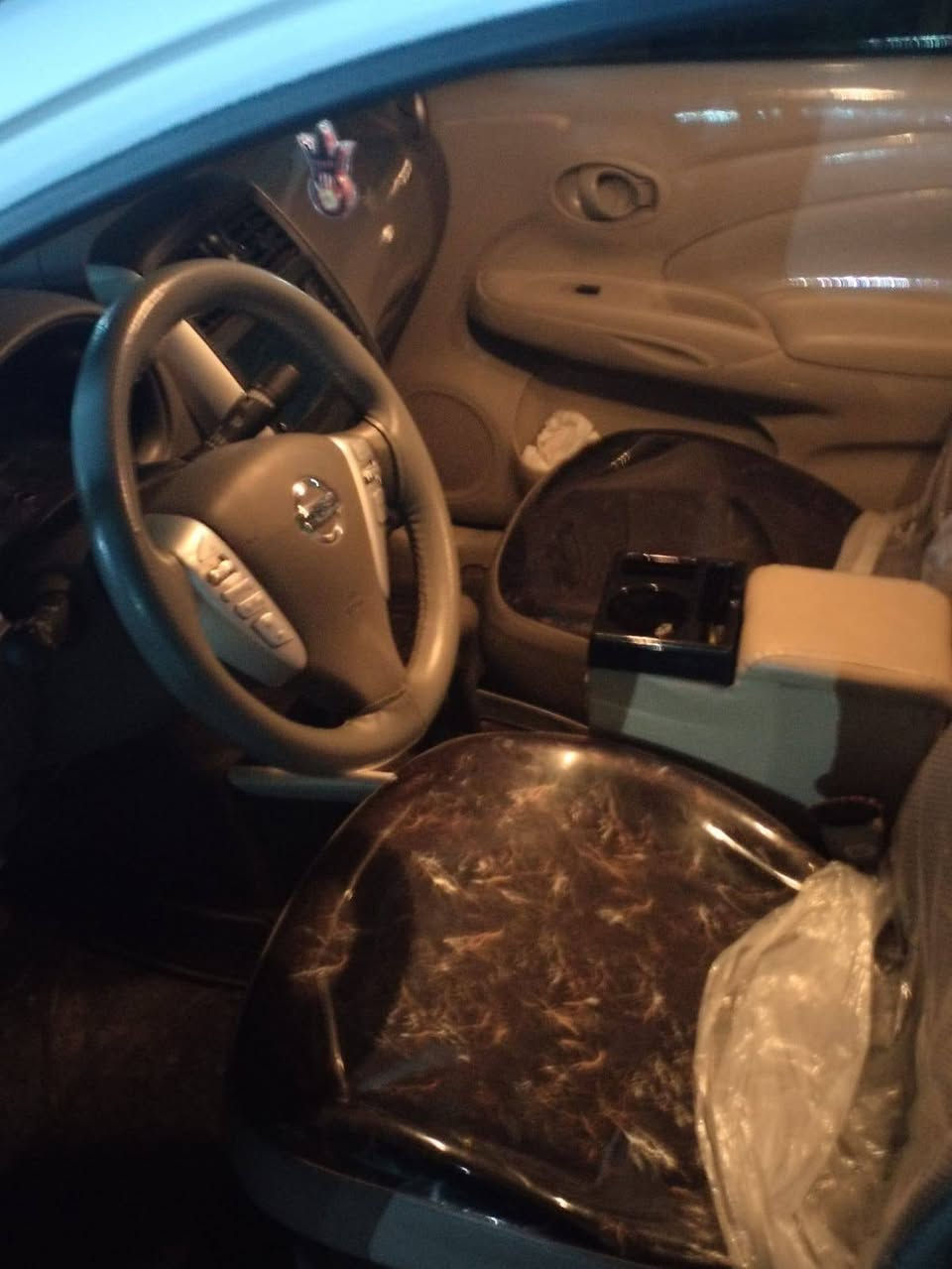 السلام عليكم ورحمه الله وبركاته لبيع سني هندي موديل رقم ربيل جديده بيهة الدعامية الامامية مبدلة فقط السيارة خير من الله تخم تاير دوشمة جديدة المكان بغداد بسماية قرية النفطية ماشية 34الف فقط السعر 128 رقم 0775227510


**إذا كنت صاحب هذا الإعلان وتريد حذفه لأي سبب، رجاءا أرسل رسالة إلى الدعم الفني**