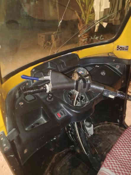 سلام عليكم تكتك البيع 2018اوراق اصولي مختومه براد
تكتك كفاله لا صبغ ولا معحون ولا ضربه  ...

محرك توه مجفت  تكتك خير من يم الله  وين جنايه ...
 
سعر 3000 وبيه مجال مكاني قلعه سكر 

هاذه رقمي***********خاص ماكو
