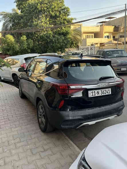 السلام عليكم ….. كيا سلتوس 2023 للبيع  
مكينه 2000 دوش 
(بصمه تشغيل.بصمة ابواب.تشغيل عن بعد.رادار 360 درجه.نقاط عمياء.رادار تحديد مسار.مانع انحدار .اتوتو ستوب.فور ويل.كشنات تسخين.تحكمات ستيرن جهتين.شاشه ابل كار بلي اندرويد اوتو.تبريد قطعتين..قياده شبه ذاتيه.شاشة اعطال.كاميره دواره)
ماشية50,000 كيلو قابل للزياده
ولا گلوب مشتغل بالدشبول 
منظومة ليد زنون كامله
حادثها قطعه وحده موضح بالصور   
السعر178 وبيها مجال  
متوفر واتساب ***********
