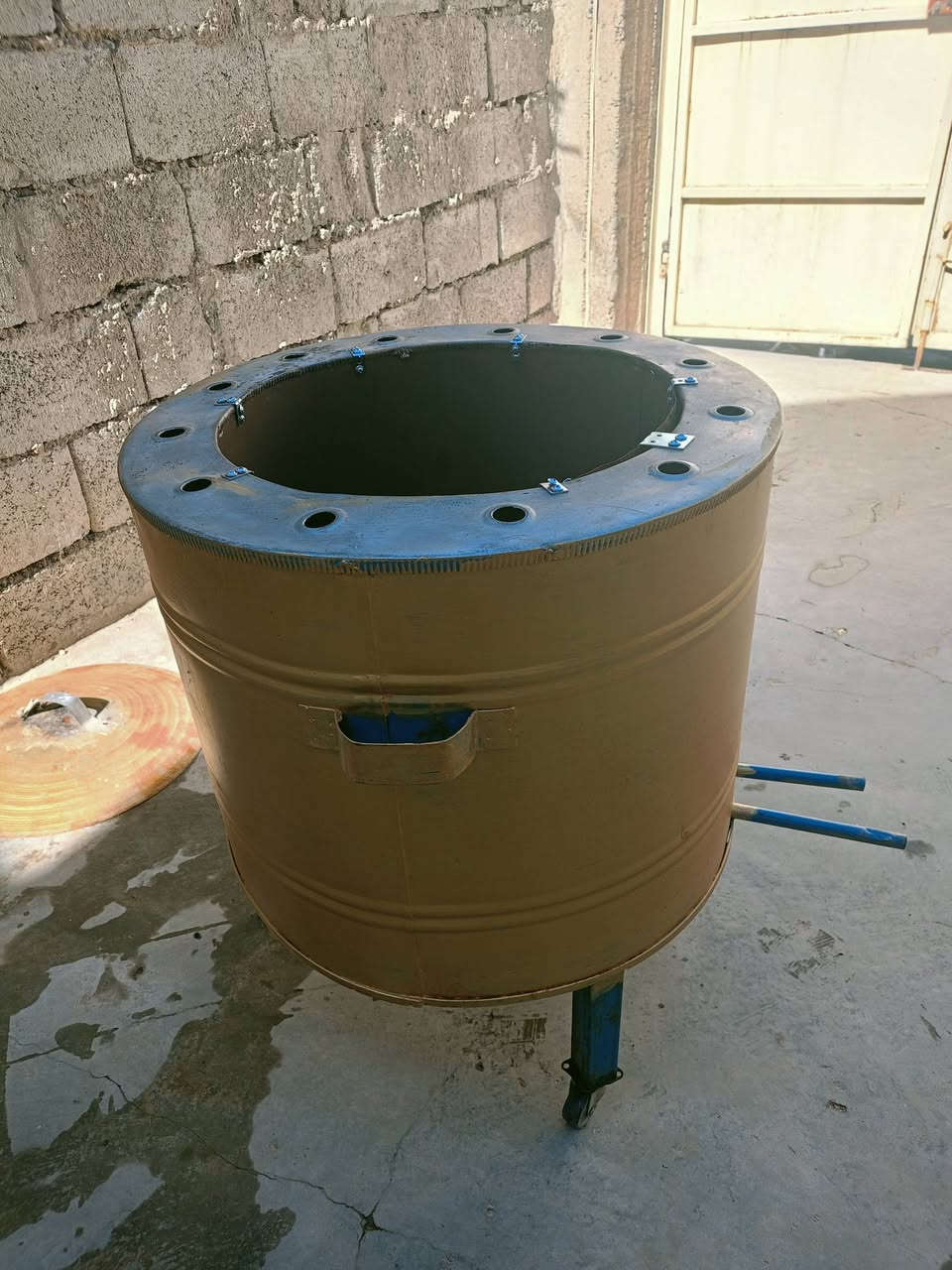 متاح تنور غاز حجم صغير نصيف أي عيب مابي جدام العين السعر 30 او بي مجال قليل


**إذا كنت صاحب هذا الإعلان وتريد حذفه لأي سبب، رجاءا أرسل رسالة إلى الدعم الفني**