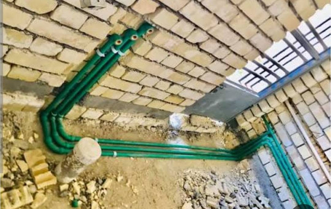 🚰 *أبو طيبة للتأسيسات الصحية* 🚰  
_ثقة + خبرة + ضمان_

🔧 *اختصاصنا:*  
- تأسيس صحيات كامل للبيوت والمحلات  
- تصليح الطاكات والرطوبة والتسريبات  
- شد ماطورات مي + سخانات + مغاسل  
- شغل هندسي نظيف بدون تكسير زايد

📍 *نشتغل: كربلاء + كل المحافظات*  
💰 أسعارنا تنافسية وشغلنا مكفول  
⚡ *طوارئ 24 ساعة للتصليحات العاجلة*

📞 *للحجز والاستفسار: ************  
📱 *واتساب: ************

_شغلنا يحجي عنّا.. اسأل مجرب_ 👍

#سباك_كربلاء #تأسيس_صحيات #تصليح_تسريب #ماطور_مي #ابو_طيبة
