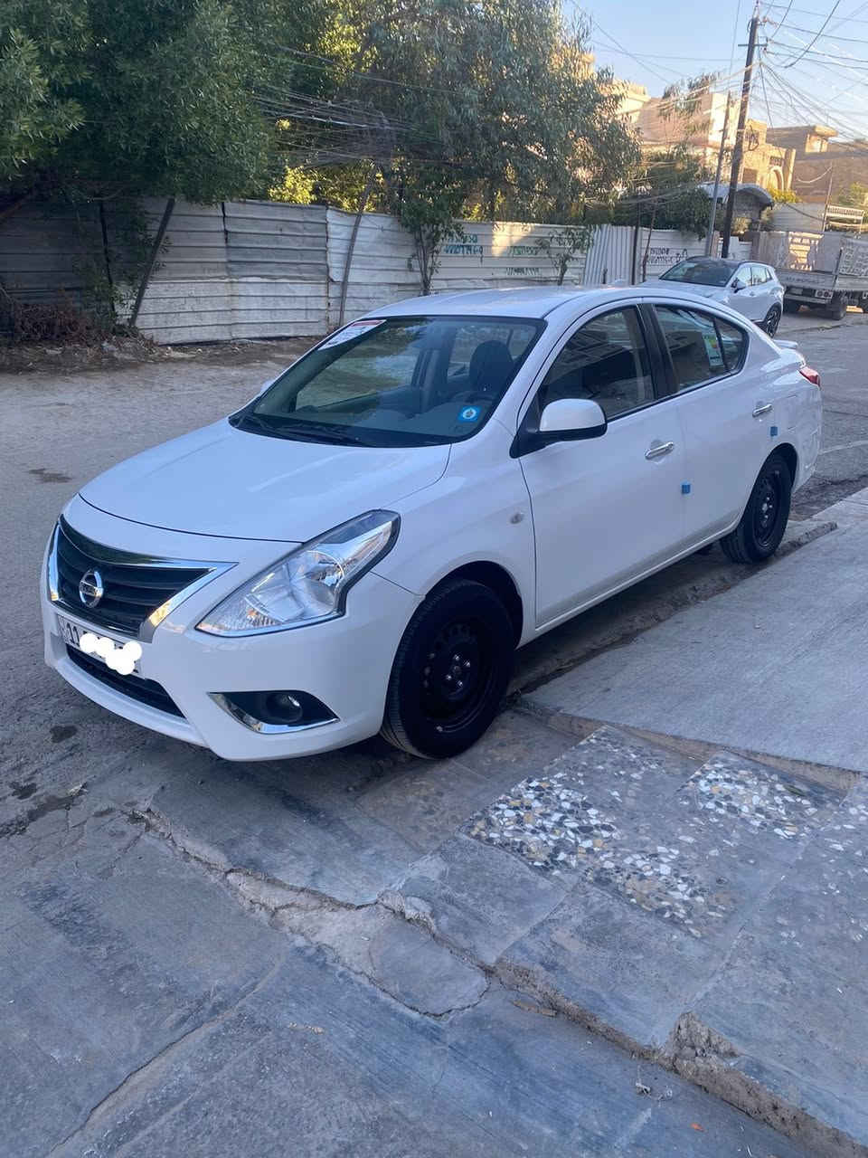 سني هندي بليته زركه 2024
ماشيه 25 الف 
مكفوله من الصبغ والبارد والتبديل
 بيها فقط شخط بسيط موضح بالصور 
137 ورقه وبيها مجال بسيط 
مكانها بغداد / حي الجامعه ***********
