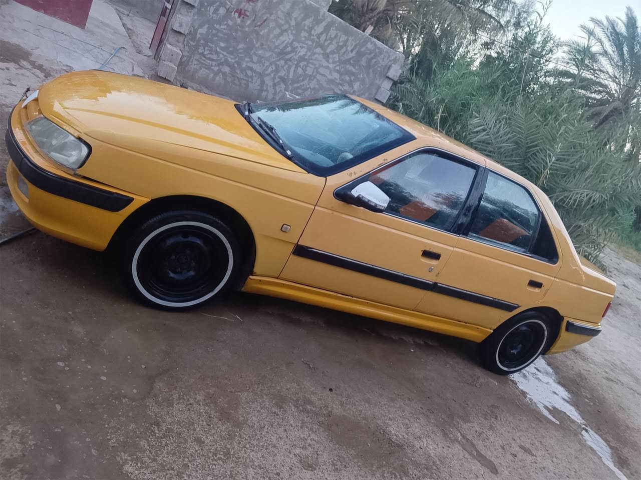 بيجو بارص موديل 12 صدر جديد دبلات خلفي مامي جديد بسمي بصفره تحويل ثاني يوم شوكت ماتريد حولك مشروع وطني 
مكان كوت حرار***********
سعر 25وبيه مجال
