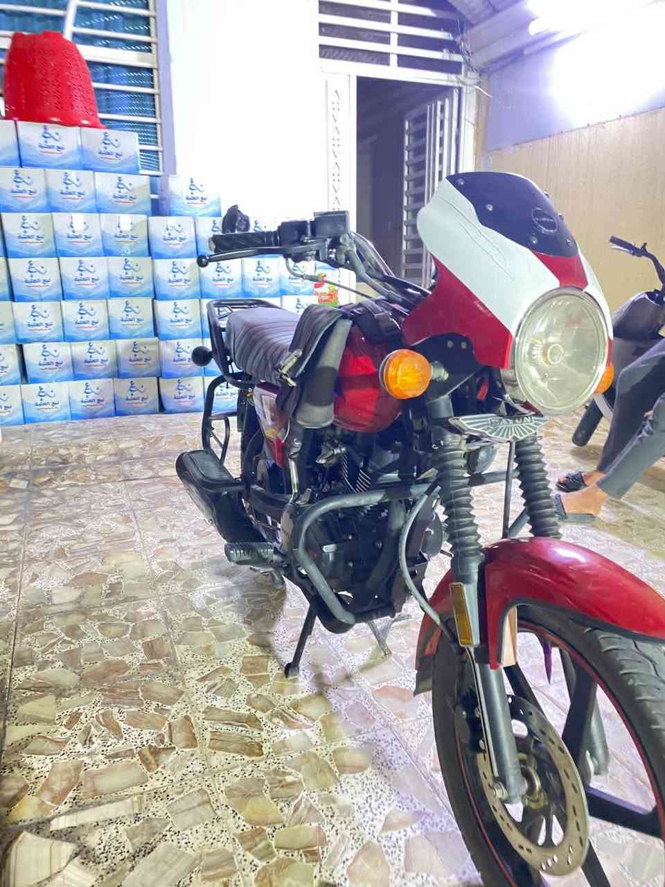سلام عليكم دايون 200اوراق سكنر موديل2024دراجه مكفوله من طول لطول مكينه مامفتوحه سعر 1400وبيهة مجال رقم *********** مكان نجف
